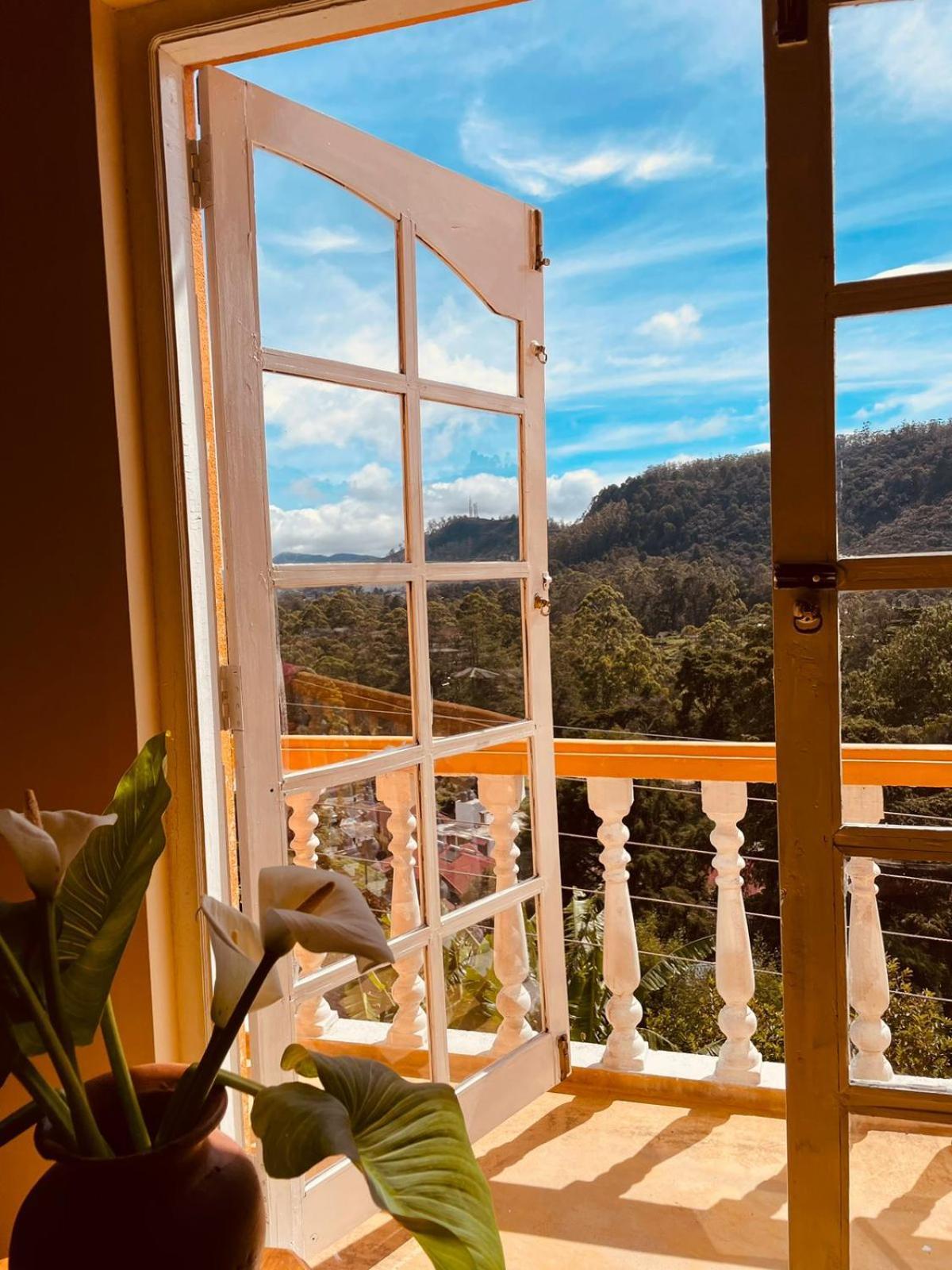 Bed and Breakfast Golden King Guest Nuwara Eliya Habitación foto
