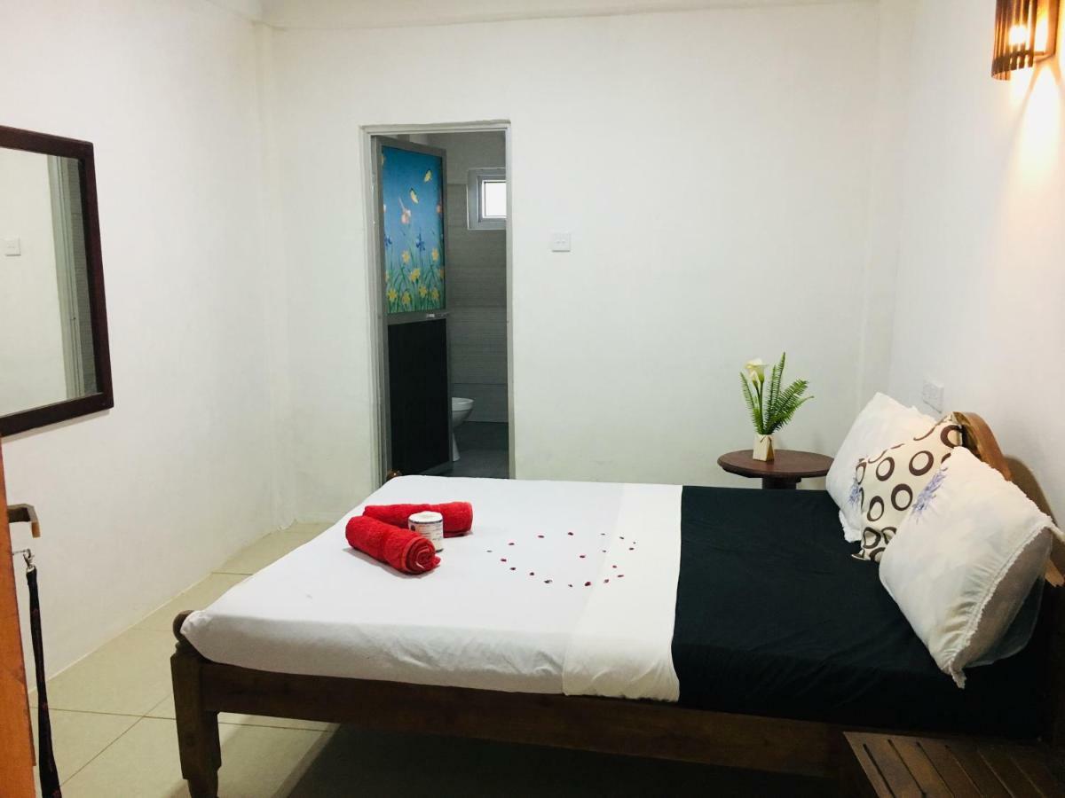 Bed and Breakfast Golden King Guest Nuwara Eliya Exterior foto